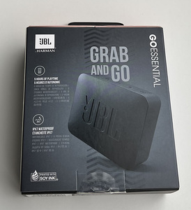 JBL GO Essential Black / Blue / Red (2 фото из 9)