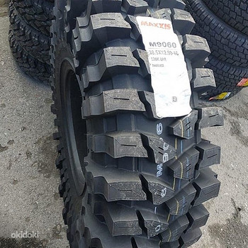 38.5x12.5-16 MAXXIS MUD TREPADOR M9060 128K POR