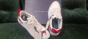 Кроссовки Tommi Hilfiger 44 (1 фото из 5)