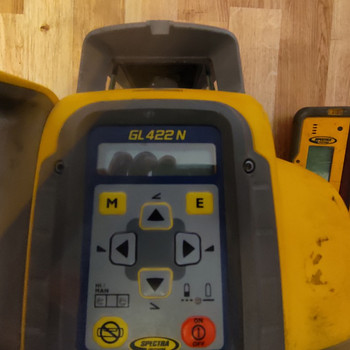 Нивелир Лазерь spectra gl422n