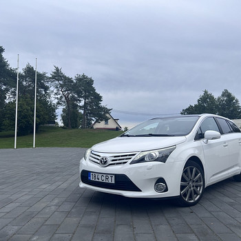 Toyota Avensis T27 2.2 D-4D 110 kW