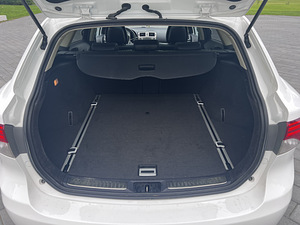 Toyota Avensis T27 2.2 D-4D 110 kW – rikkega / palju tehtud (5 foto / 5)