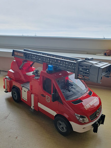Tuletõrje auto (1 foto / 2)