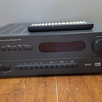 NAD T741 Surround Sound Receiver