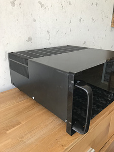 Electrocompaniet power amps (2 фото из 4)