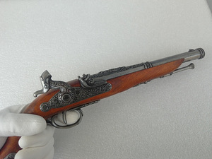 КОПИЯ капсюльного пистолета ( ИТАЛИЯ. 1825-36 гг) (2 фото из 6)