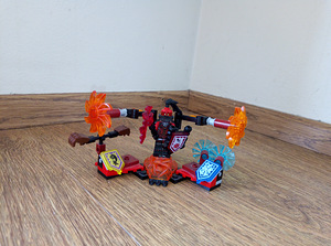 Лего набор NEXO KNIGHTS 70338 (1 фото из 1)