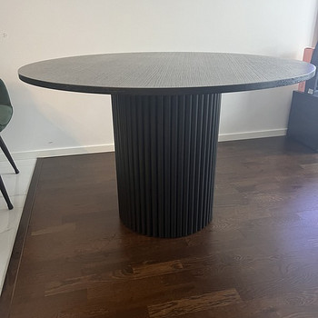 Söögilaud Tubane Design