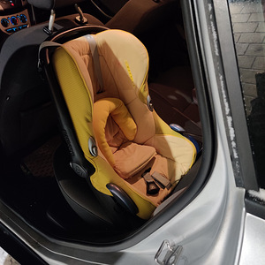 Детское автокресло maxi cosi 0 -13 кг (1 фото из 2)