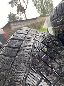 Müüa VW Tiguani veljed (4 foto / 4)