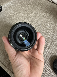 CANON 28мм f/1.8 USM (2 фото из 4)