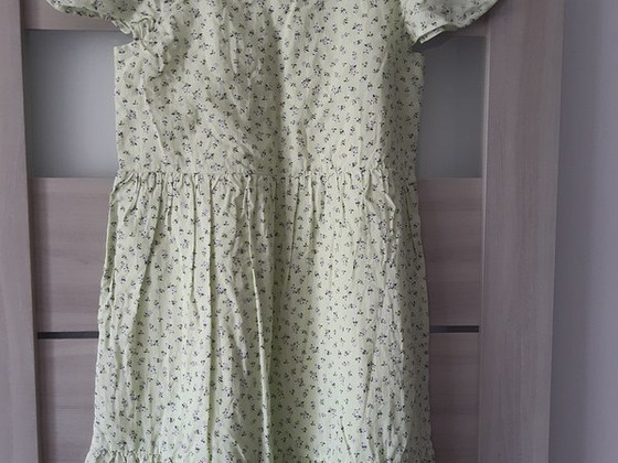 UUS!H&M салатовое платье с цветами XS-M