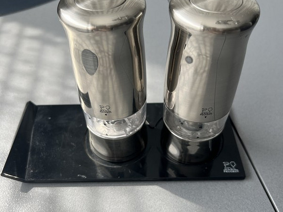 PEUGEOT ZELI ELECTRIC SALT AND PEPPER MILL