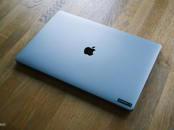 Apple Macbook Pro 16" i9 1TB SSD 8-core Laptop