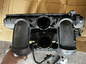Впускной коллектор BMW n52b30 e9x 11617559523 (1 фото из 3)