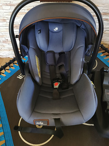 Joie turvatool koos isofix alusega, käib lamamisasenfisse. (1 foto / 3)