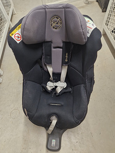Cybex Sirona S i-Size 45-105cm детское автокресло с Sensorsa (2 фото из 7)