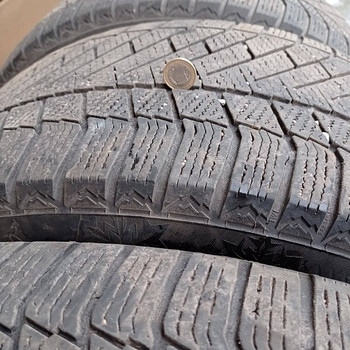 Kasutatud Continental lamellrehvid 275/45 R20