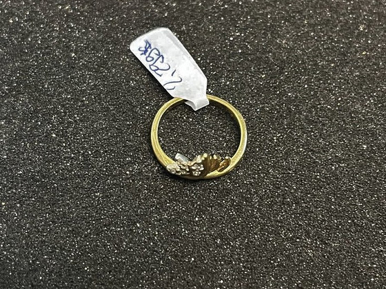 Kuld sõrmus teemandiga 585 proov (№K303)