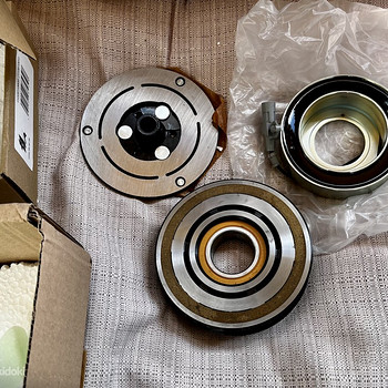 73111FJ040 kondits. magnet sidur Subaru XV Impreza Forester