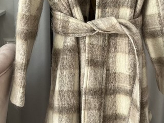 Как новое пальто Acne Studio