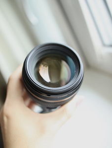 Canon EF 85mm f/1.8 (2 foto / 3)