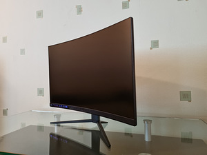Монитор mSI Optix MAG271C (3 фото из 4)