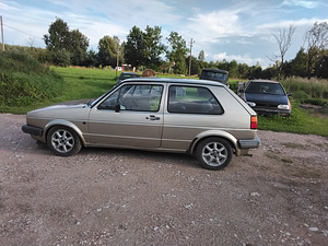 Гольф 2 (8 фото из 10)