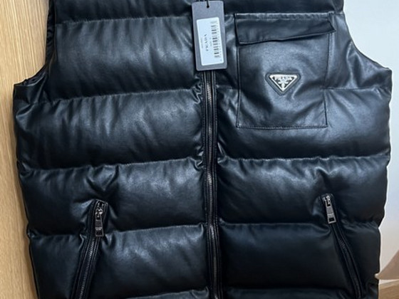 Vest S suurus ,Prada (koopia)