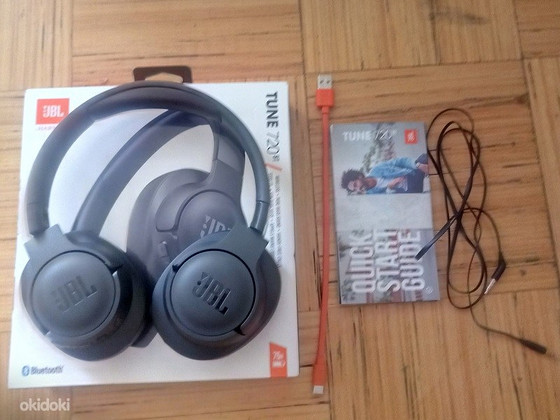 Наушники JBL TUNE 720BT в продаже