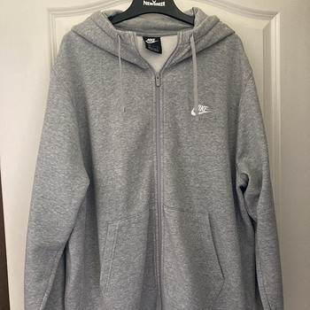 NIKE lukuga pusa XL