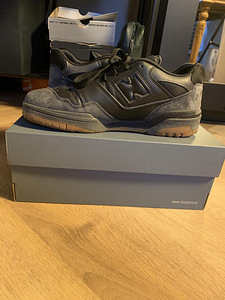 Müün jalanõusi New balance 550 black/gum (2 foto / 3)
