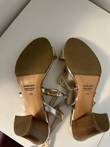 Босоножки Albano (3 фото из 3)