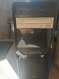 PC (2 foto / 3)