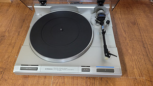 Pioneer PL-640 Direct-Drive Turntable (3 foto / 5)