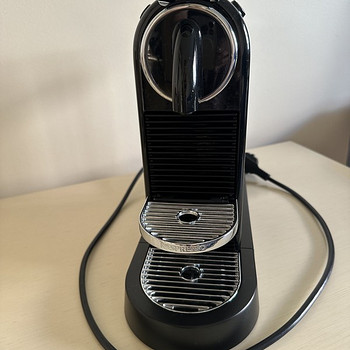 Nespresso CitiZ D112 Черный