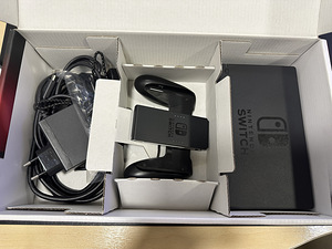 Nintendo Switch v1 (3 фото из 5)