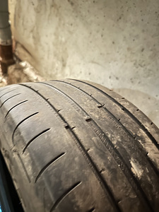 Goodyear 245/45/18 (5 foto / 5)
