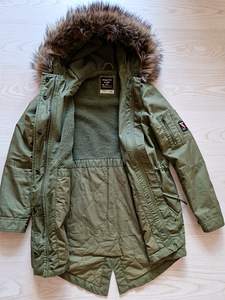 Parka (1 foto / 3)