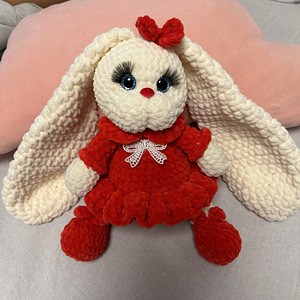 Игрушка ручной работы (2 фото из 2)