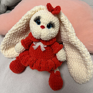 Игрушка ручной работы (1 фото из 2)