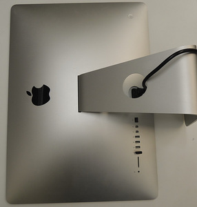 Lauaarvuti iMac Catalina 21,4" late 2013 + hiir + klaviatuur (4 foto / 5)