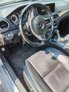 MERCEDES-BENZ C-CLASS T-Model (S204) (4 фото из 4)