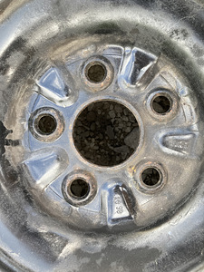 Plekkveljed Toyota 15”(5x100) (2 foto / 3)