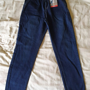 Uued Levi's tüdrukute teksad s152