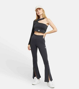 Новый! Укороченная блузка Adidas М/38 (2 фото из 2)