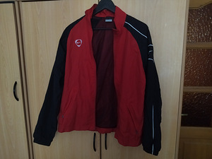 КУРТОЧКА NIKE (1 фото из 5)