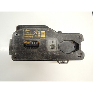 Лазерный нивелир DeWalt DCE089G18 + батарея 5.0 АЧ (7 фото из 7)