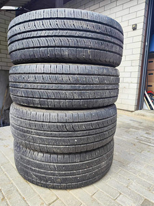 245/75/16 Kumho suverehvid (2 foto / 2)