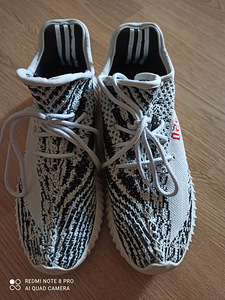Кроссовки Adidas 40 (3 фото из 3)